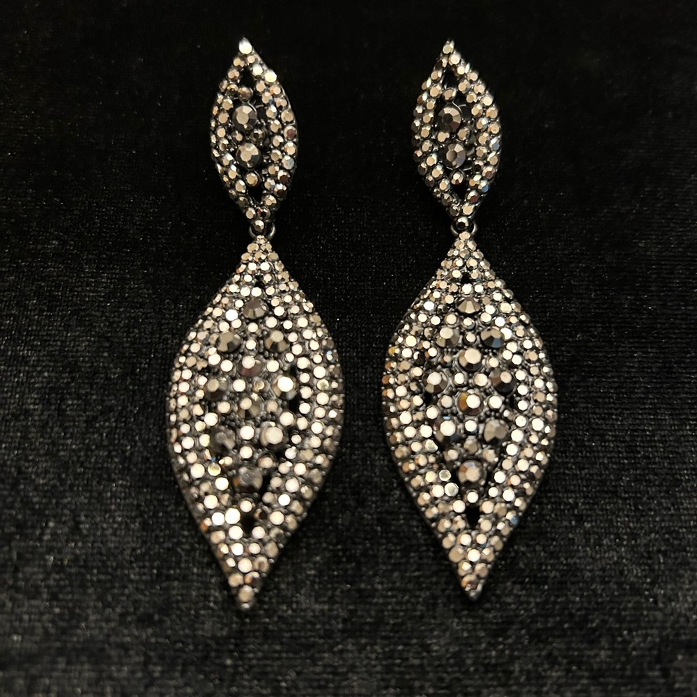 Stunning Silver Marquise Drop Earrings